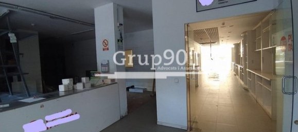 141m² Commercial property in Lleida, Spain No. 106935 21