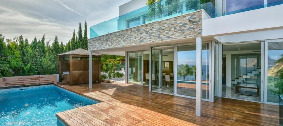 3 bedrooms Villa in Calpe, Spain No. 8810 4