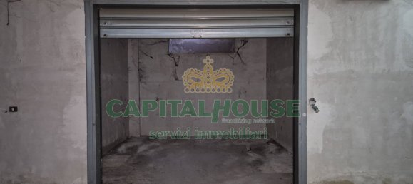 Propiedad comercial de 1 habitación en Portico di Caserta, Italy No. 229720 16