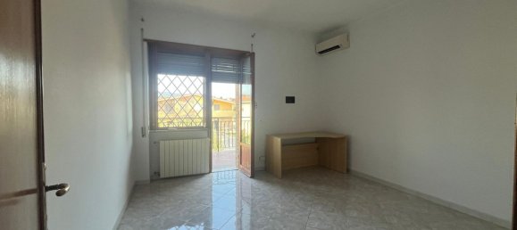 3 bedrooms Apartment in Rome, Italy No. 318818 9