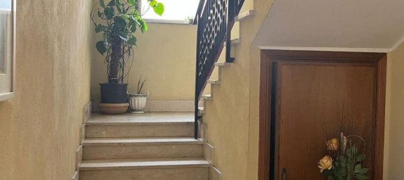 3 bedrooms Apartment in Rome, Italy No. 318818 3