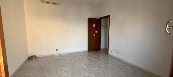 3 bedrooms Apartment in Rome, Italy No. 318818 14