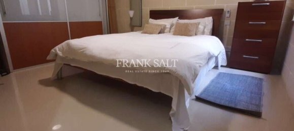 3 bedrooms Apartment in Gharb, Malta No. 5878 5