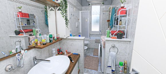 2 غرف نوم شقة في Serra Riccò, Italy رقم 282736 9