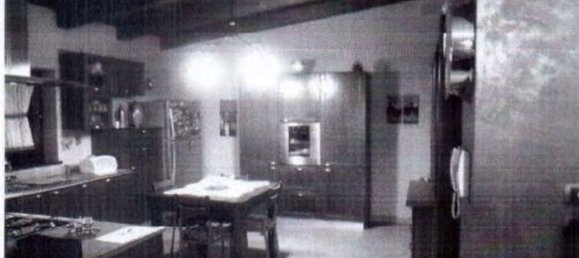 7 rooms Apartment in Marano Marchesato, Italy No. 185424 13