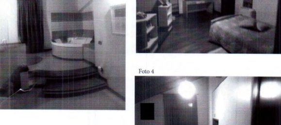 7 rooms Apartment in Marano Marchesato, Italy No. 185424 16