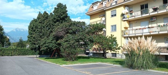 3 rooms Apartment in Pont Saint Martin, Italy No. 215906 2