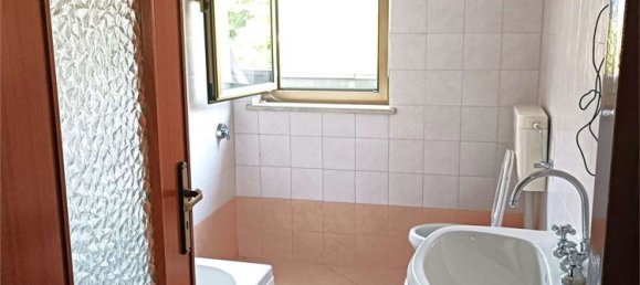 3 rooms Apartment in Pont Saint Martin, Italy No. 215906 19