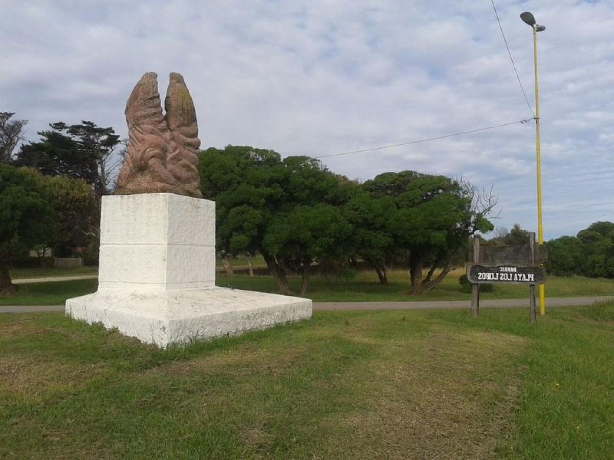  قطعة أرض في Mar del Plata, Argentina رقم 118300