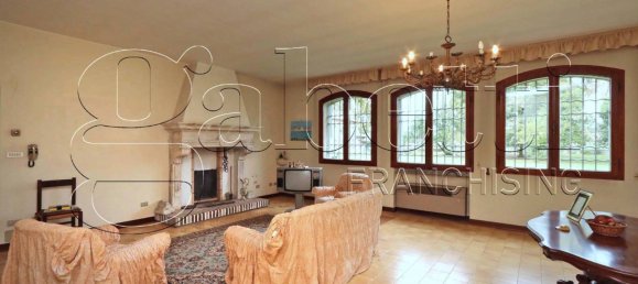 Villa T8 em Bondeno, Italy N.º 128701 8