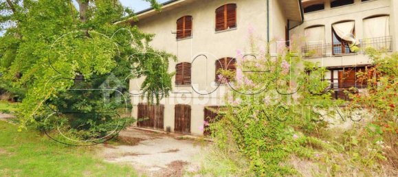 Villa T8 em Bondeno, Italy N.º 128701 47