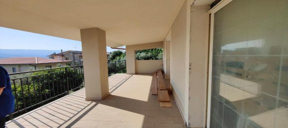 30-salle Appartement à Zumpano, Italy No. 80150 23