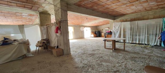 30-salle Appartement à Zumpano, Italy No. 80150 22