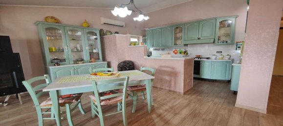 30-salle Appartement à Zumpano, Italy No. 80150 8