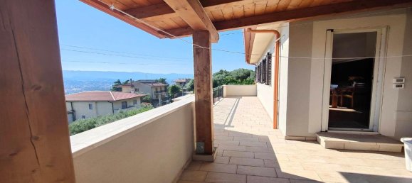 30-salle Appartement à Zumpano, Italy No. 80150 9