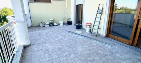 3 Schlafzimmer Wohnung in Arluno, Italy, Nr. 373130 21