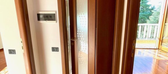 3 Schlafzimmer Wohnung in Arluno, Italy, Nr. 373130 19