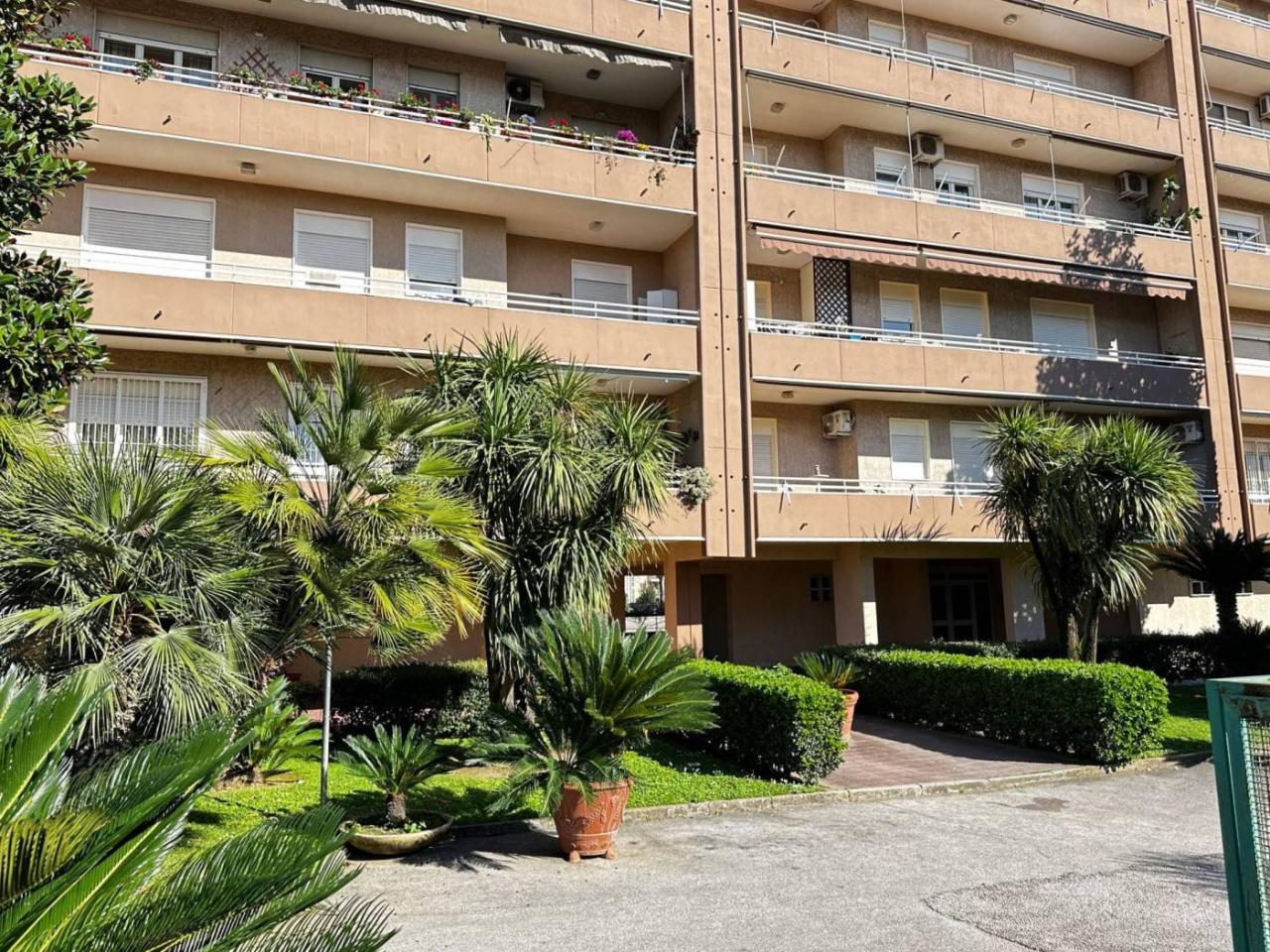 Apartamento de 4 divisões em Maddaloni, Italy N.º 65052