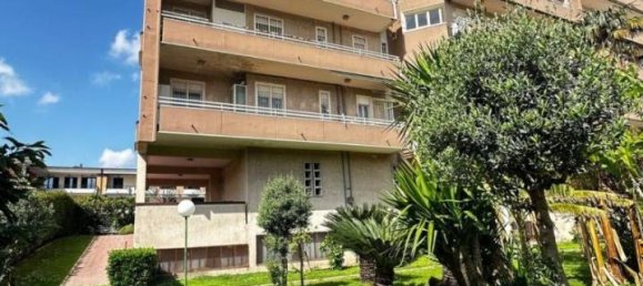 Apartamento de 4 divisões em Maddaloni, Italy N.º 65052 42