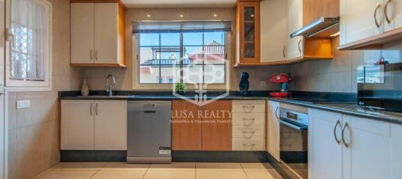 Квартира с 4 спальнями в Адехе, Испания № 16412 28