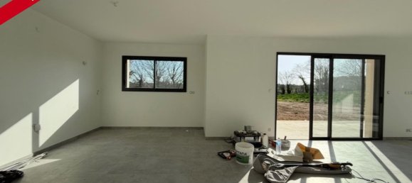 3 bedrooms House in Malestroit, France No. 265788 5