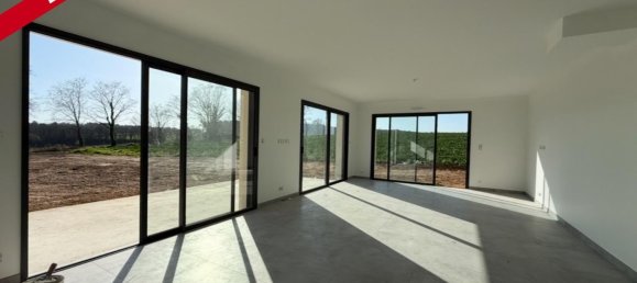 3 bedrooms House in Malestroit, France No. 265788 7