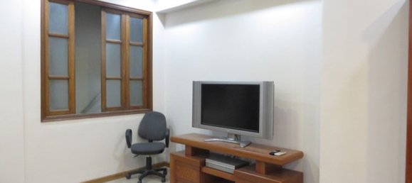 1 bedroom Apartment in Ba Dinh, Vietnam No. 4205 2