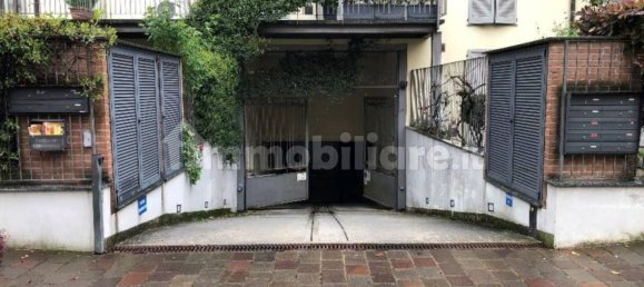 Garagem em Locate di Triulzi, Italy 24 m² N.º 316404 4