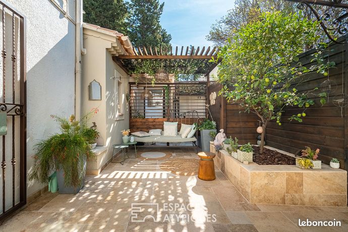 3 bedrooms House in Marseille, France No. 313356