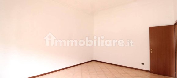 Apartamento de 1 dormitorio en Parabiago, Italy No. 326238 6