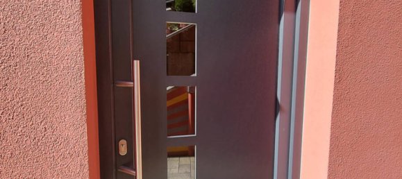 3غرفة شقة في Erzgebirgskreis, Germany رقم 62436 39