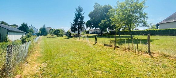 Grundstück in Chateau-Renault, France 1211m², Nr. 82578 3