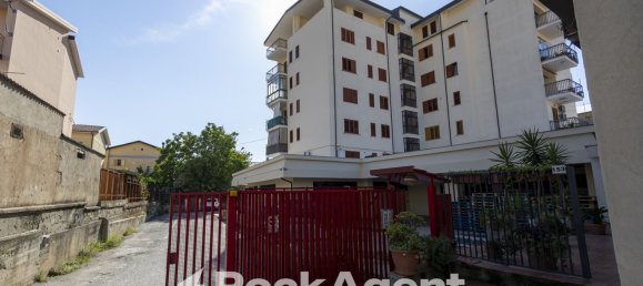 Apartamento de 4 habitaciónes en Lamezia Terme, Italy No. 185214 134