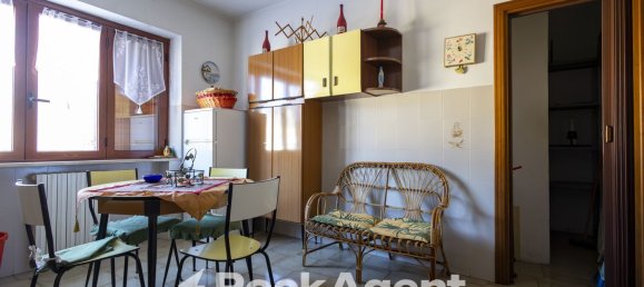 Apartamento de 4 habitaciónes en Lamezia Terme, Italy No. 185214 97