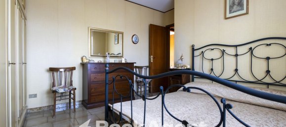 Apartamento de 4 habitaciónes en Lamezia Terme, Italy No. 185214 116