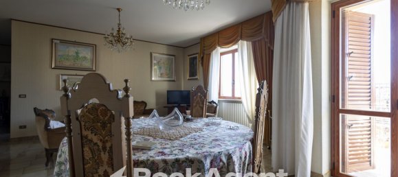 Apartamento de 4 habitaciónes en Lamezia Terme, Italy No. 185214 28