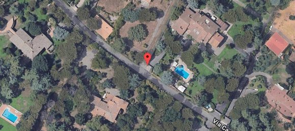 6 bedrooms Villa in Rome, Italy No. 12934 2