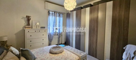 Квартира с 2 спальнями в Реджо Эмилия, Италия № 358287 6