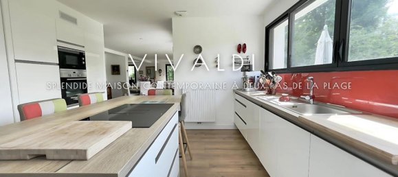 Villa de 3 dormitorios en Sarzeau, France No. 306989 9