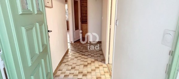 Casa de 4 dormitorios en Bourges, France No. 51642 5