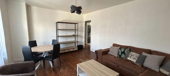 2 Schlafzimmer Wohnung in Landerneau, France, Nr. 295175 2