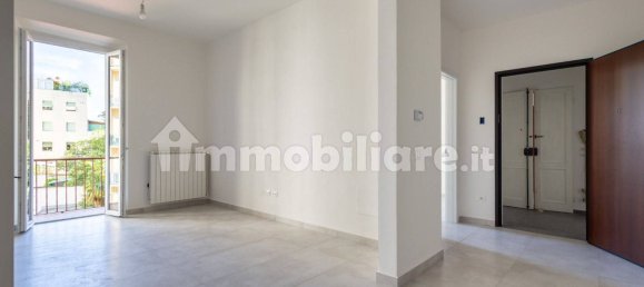 2 bedrooms Apartment in Florence, Italy No. 375631 24