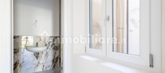 2 bedrooms Apartment in Florence, Italy No. 375631 26