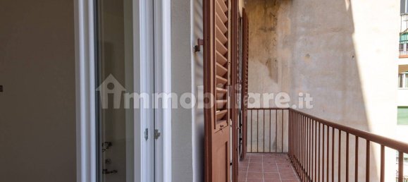 2 bedrooms Apartment in Florence, Italy No. 375631 4