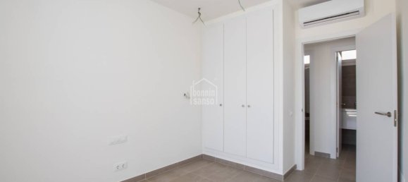 3 bedrooms Villa in Es Mercadal, Spain No. 180 2