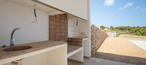 3 bedrooms Villa in Es Mercadal, Spain No. 180 7