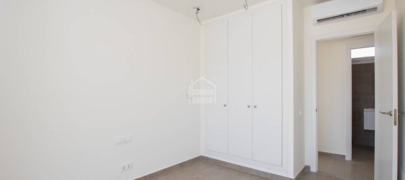 3 bedrooms Villa in Es Mercadal, Spain No. 180 5