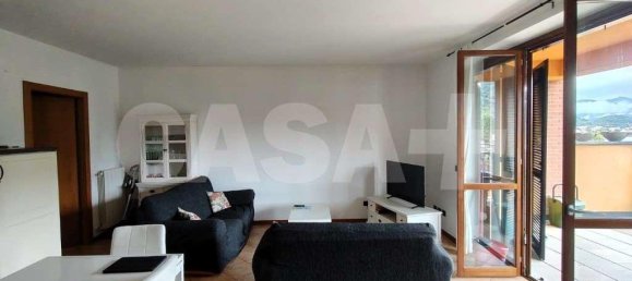 Квартира с 2 комнатами в Лавена Понте Треза, Италия № 2894 12