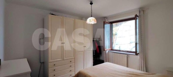 Квартира с 2 комнатами в Лавена Понте Треза, Италия № 2894 4