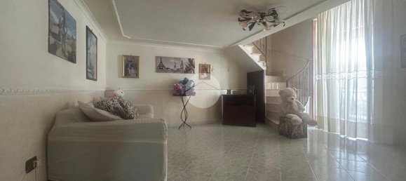 Apartamento T2 em Naples, Italy N.º 337724 16